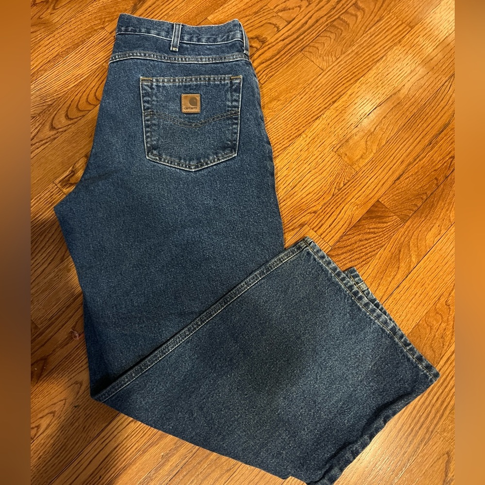 Carhartt Men’s Jeans, relaxed fit size 36-30